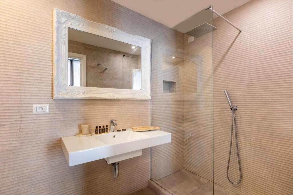 Spagna Art&Suites Rome Extérieur photo